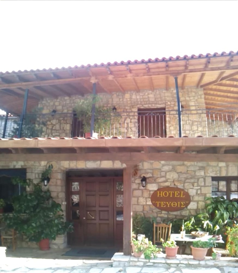 Hotel Tefthis