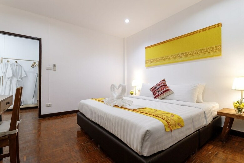 Singharaj House