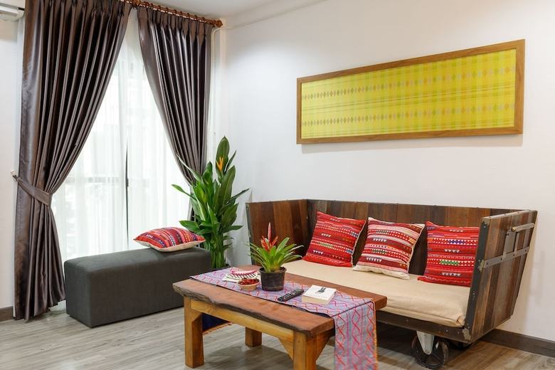 Singharaj House