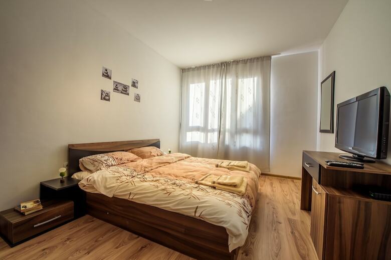 Domus Apartments