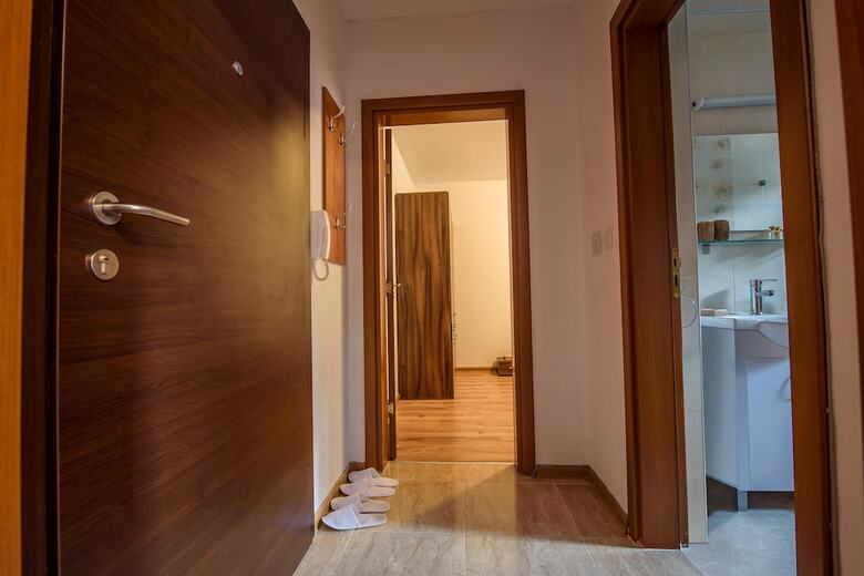 Domus Apartments