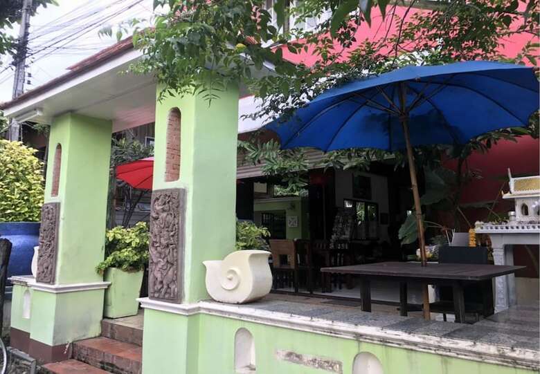 Hotel Walai House