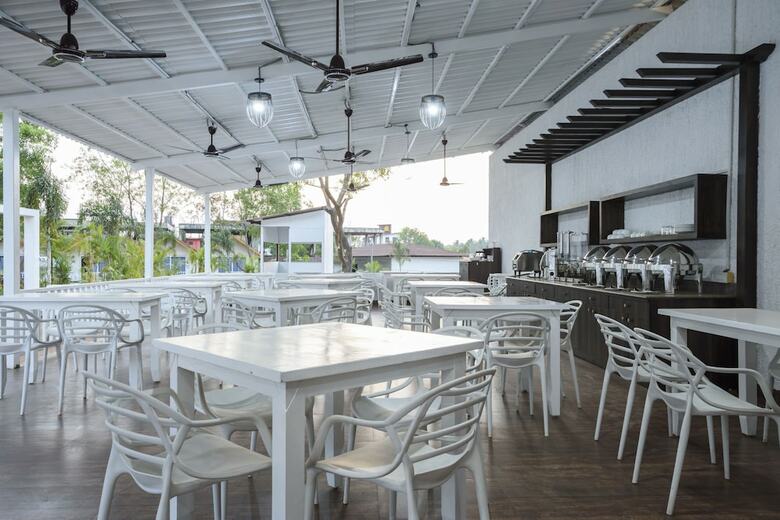 Hotel White Woods Resort & Spa