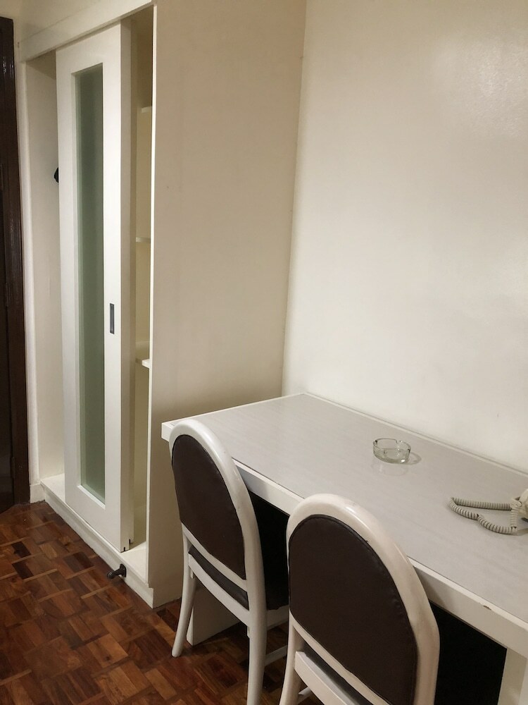 Apartamentos Sunette Tower Hotel Manila