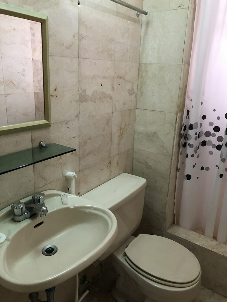 Apartamentos Sunette Tower Hotel Manila