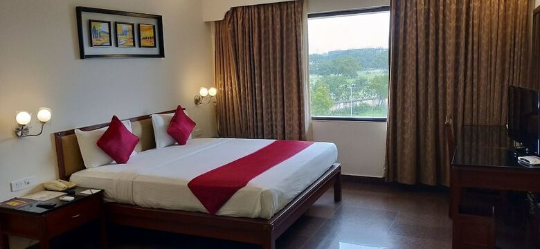Hotel Jenney Residency