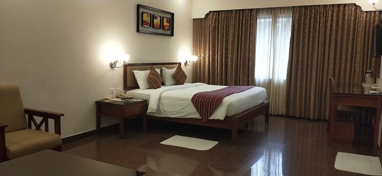 Hotel Jenney Residency