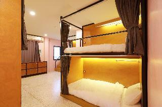 Hostal Oyo 531 Le Light House & Hostel