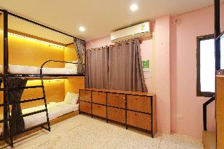 Hostal Oyo 531 Le Light House & Hostel