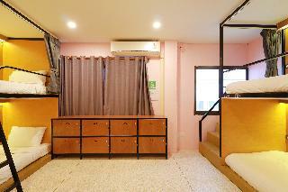 Hostal Oyo 531 Le Light House & Hostel