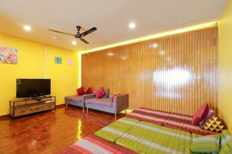 Hostal Oyo 531 Le Light House & Hostel