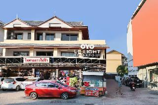 Hostal Oyo 531 Le Light House & Hostel