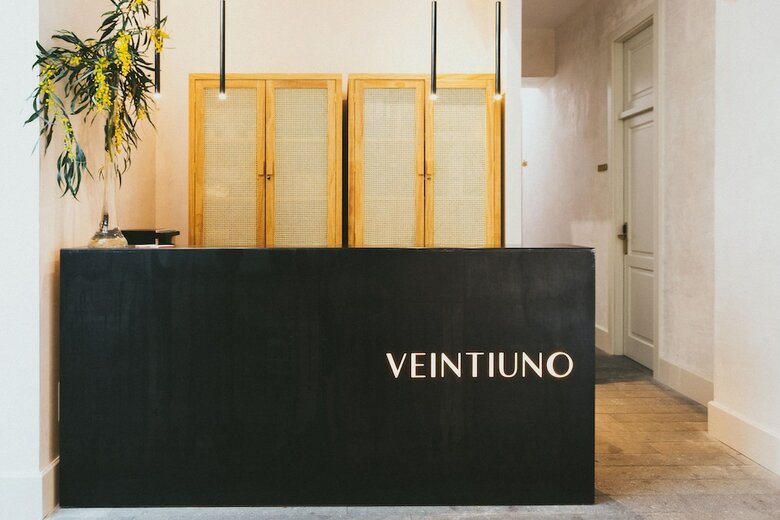 Veintiuno Emblematic Hotel - Adults Only