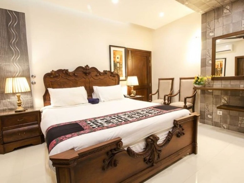 Hotel Exclusive Homes