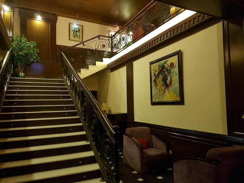 Hotel Le Grand Murree