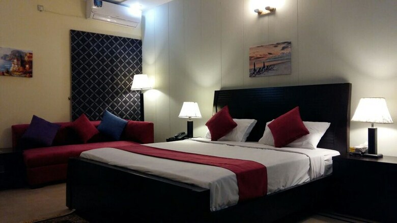 Hotel Serene Residence
