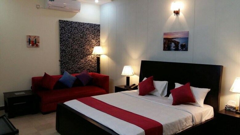 Hotel Serene Residence