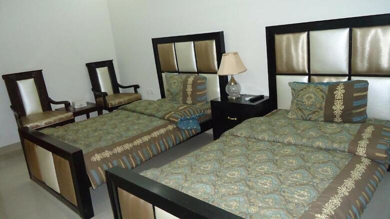 Midway Hotel & Resturant (Ryk)