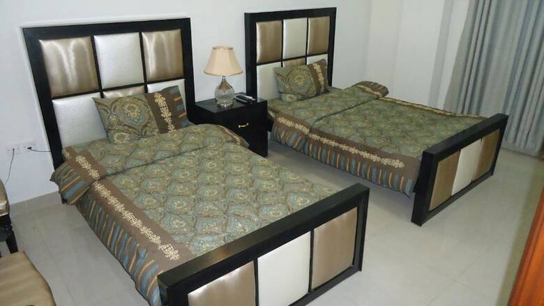 Midway Hotel & Resturant (Ryk)