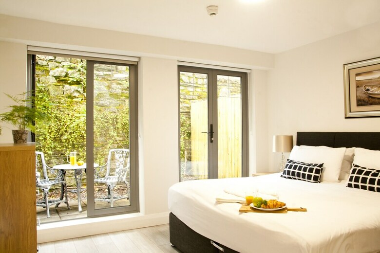 Apartamentos Kinsale Suites