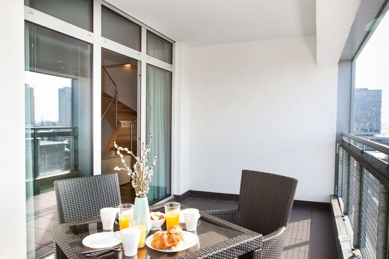 City Plaza Apartments By Irundo