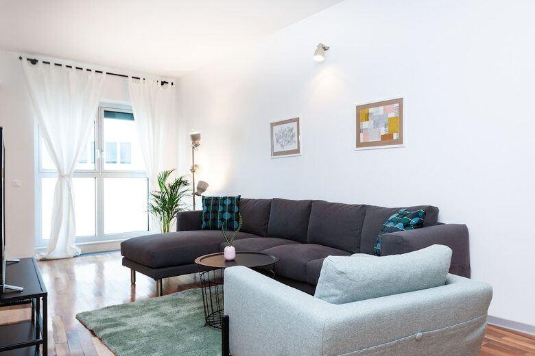 City Plaza Apartments By Irundo