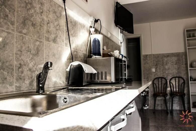 Hotel Nine Senses Guest House