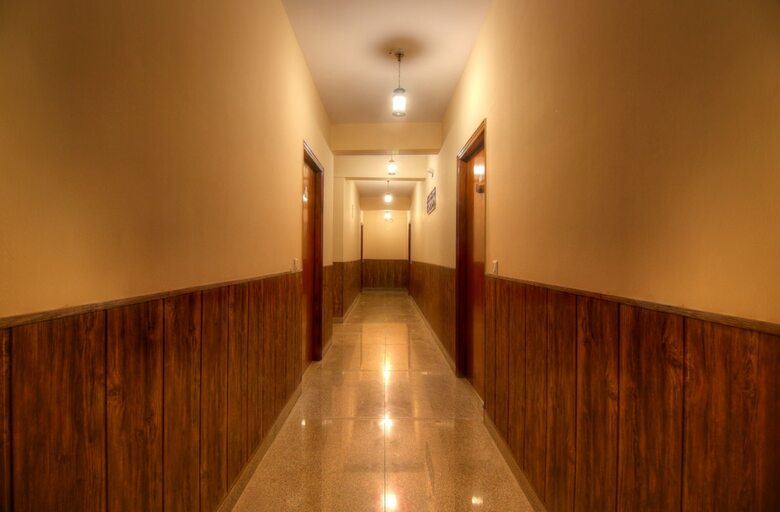 Hotel Atithi Suites