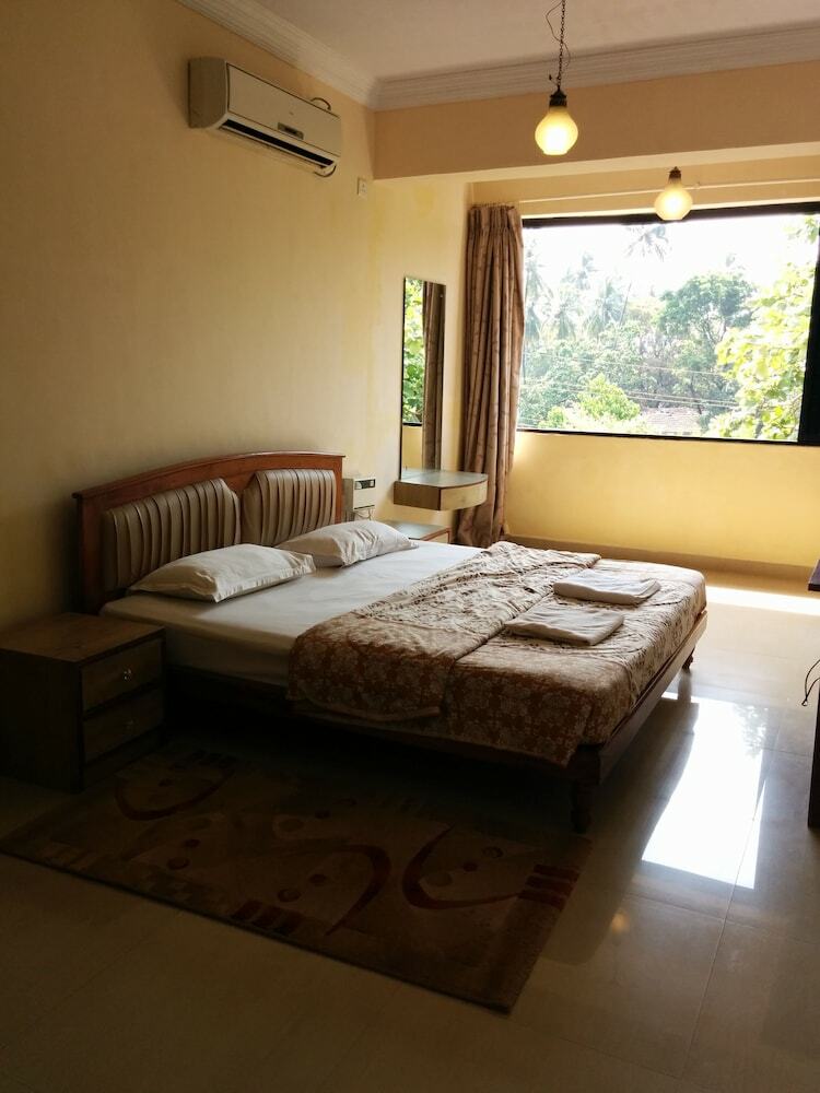 Goan Clove Apartment Hotel