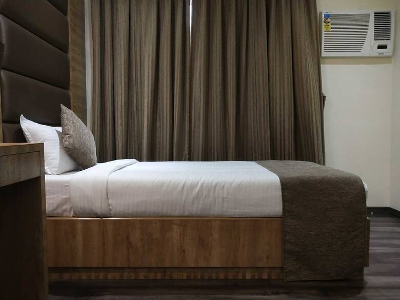 Hotel Heritage Dakshin
