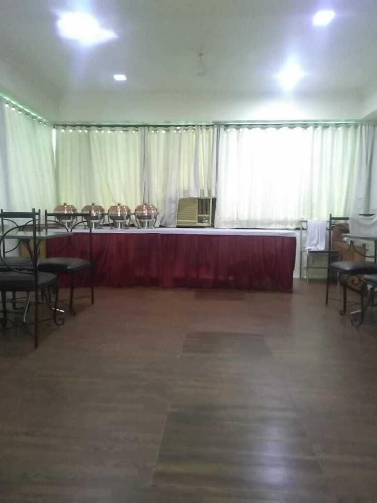 Hotel Heritage Dakshin
