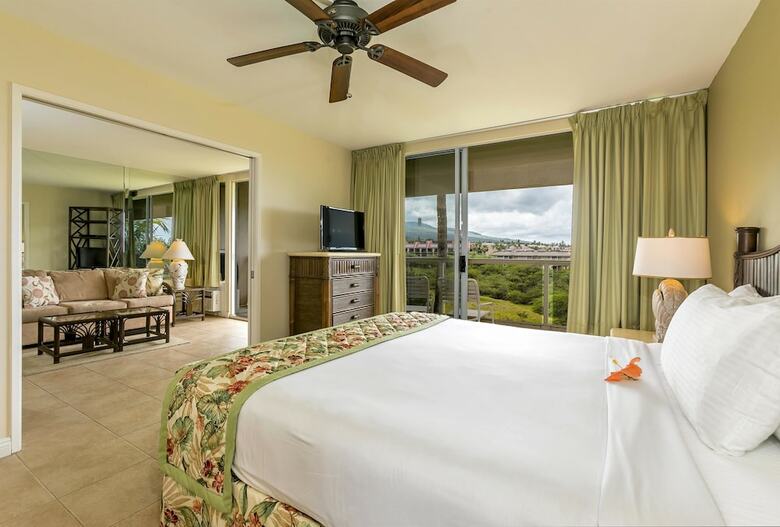 Aston At The Maui Banyan