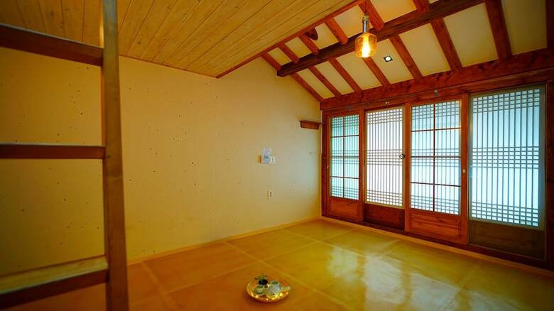 Hotel Jeonju Village Skylove