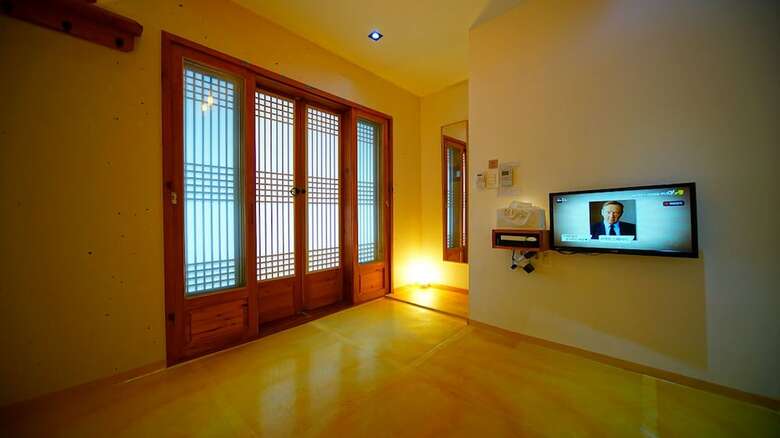 Hotel Jeonju Village Skylove