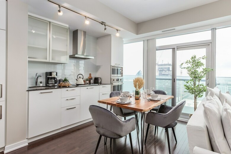Quickstay - Upscale Condo (lake View)
