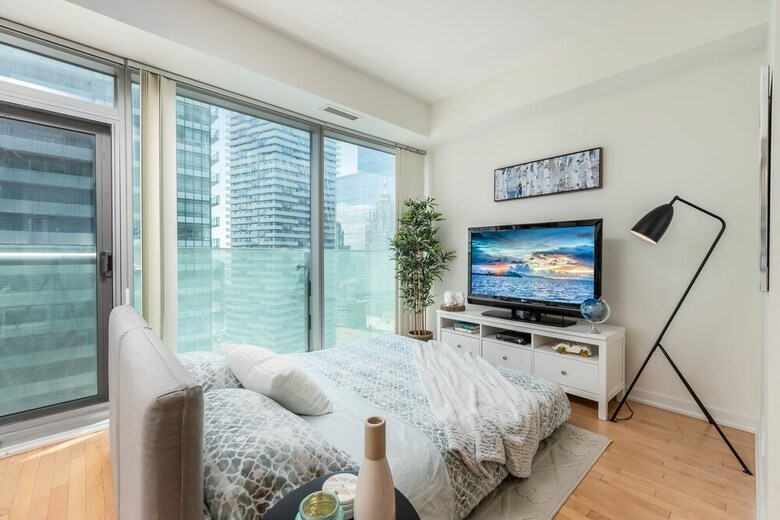 Quickstay - Upscale Condo (lake View)
