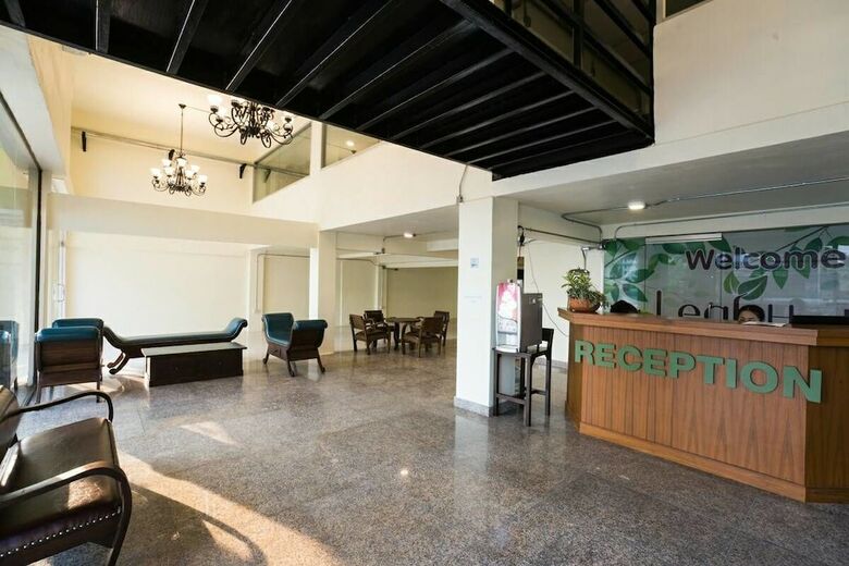 Hostal Oyo 928 Leaf Hostel