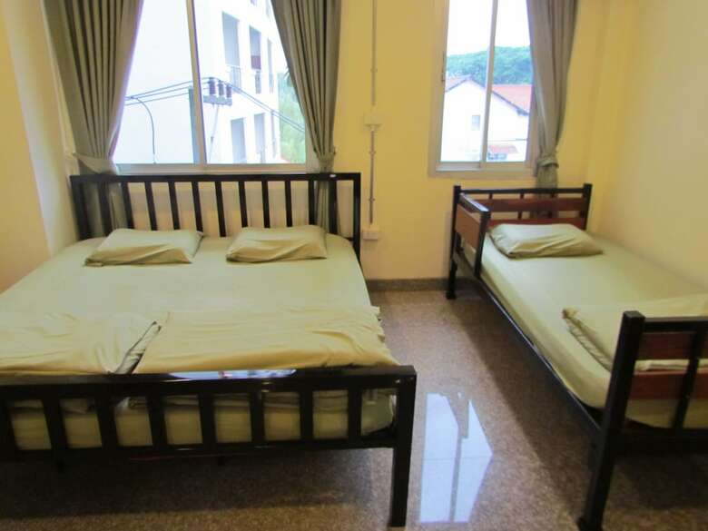 Hostal Oyo 928 Leaf Hostel