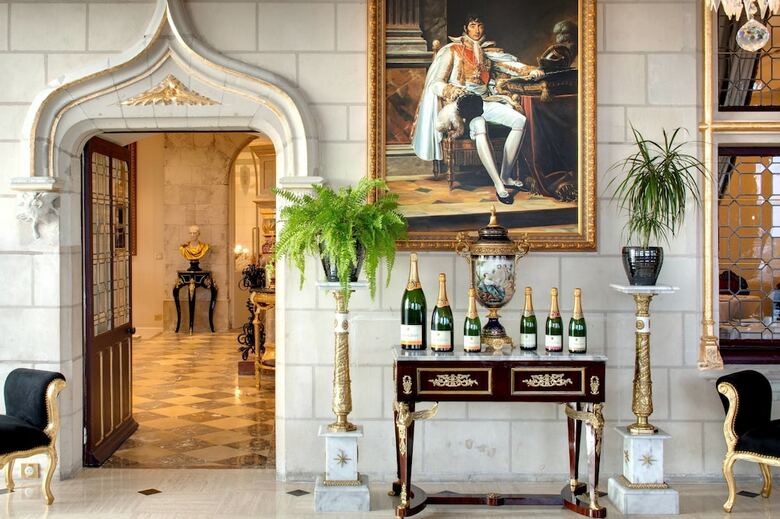 Hotel Ch�teau Le Prieur� - Younan Collection
