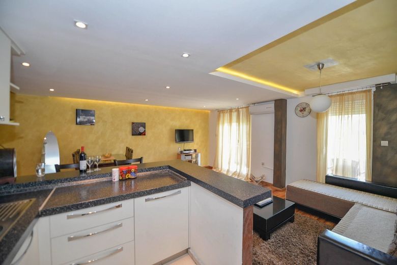 J&p Apartments Kotor