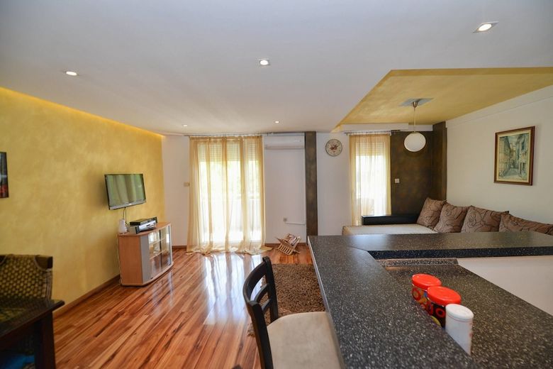 J&p Apartments Kotor