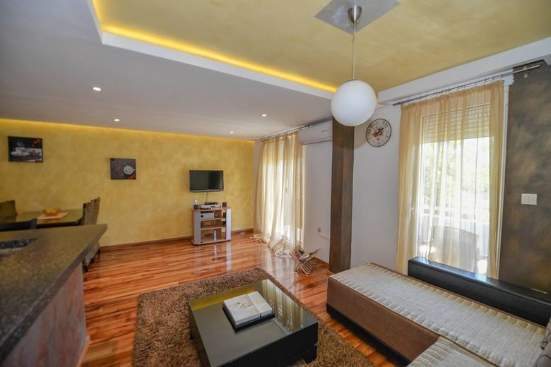 J&p Apartments Kotor
