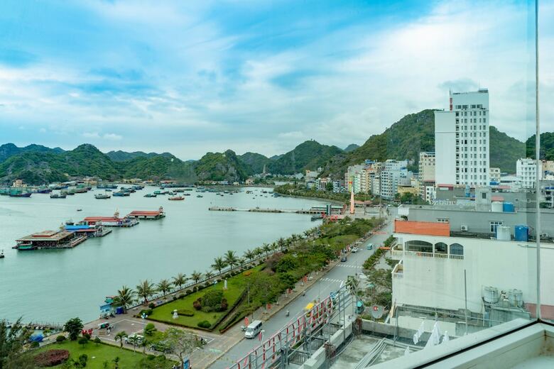 Hotel Draco Qk3 Cat Ba