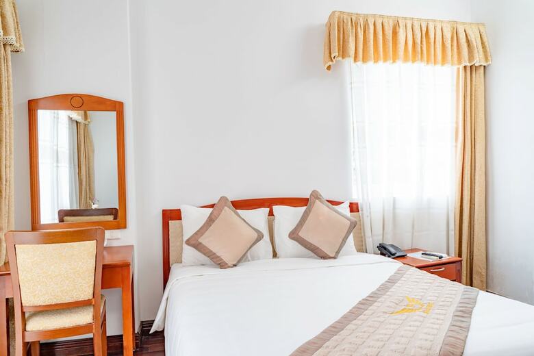 Hotel Draco Qk3 Cat Ba