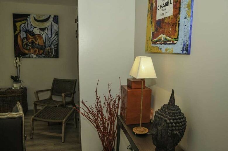 Hotel Escapades Lointaines Chambres D'h�tes B&B