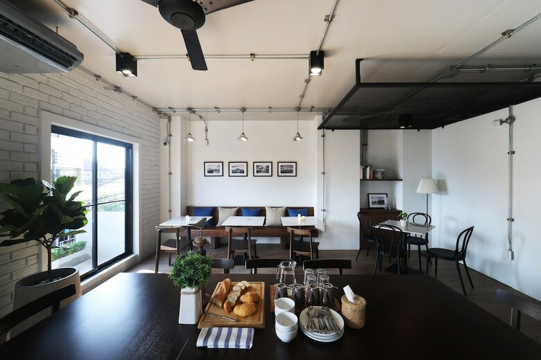 Hotel Sukh Serviced Apartment