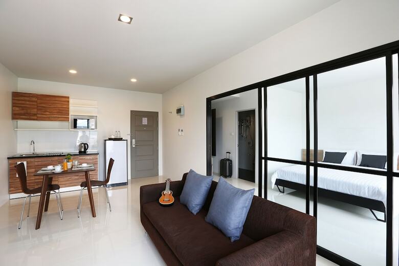 Hotel Sukh Serviced Apartment