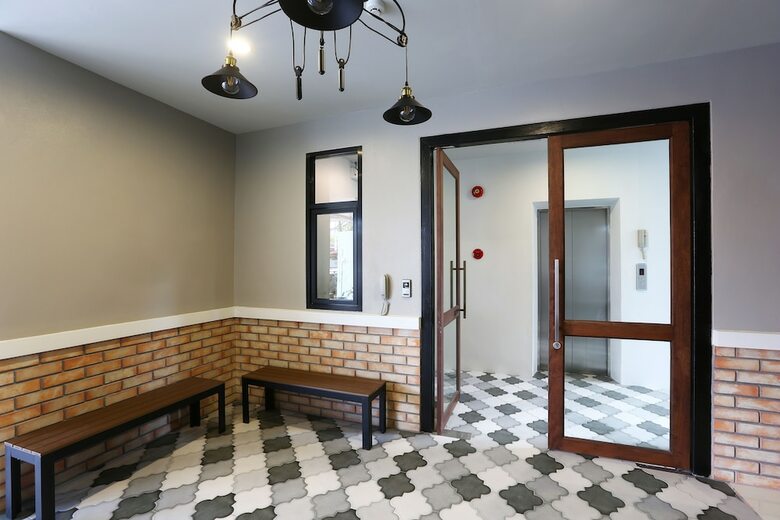 Hotel Sukh Serviced Apartment