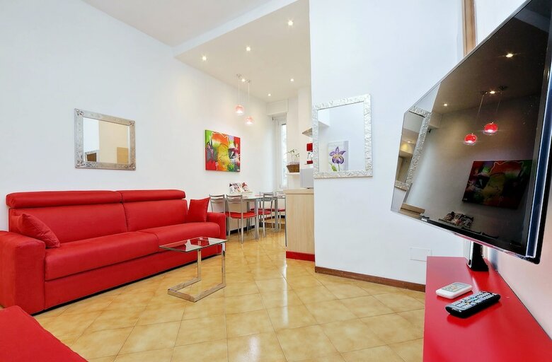 Chic Modern Apartment