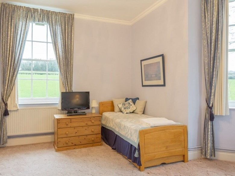 Marshwood Farm B&B And Shepherds Hut